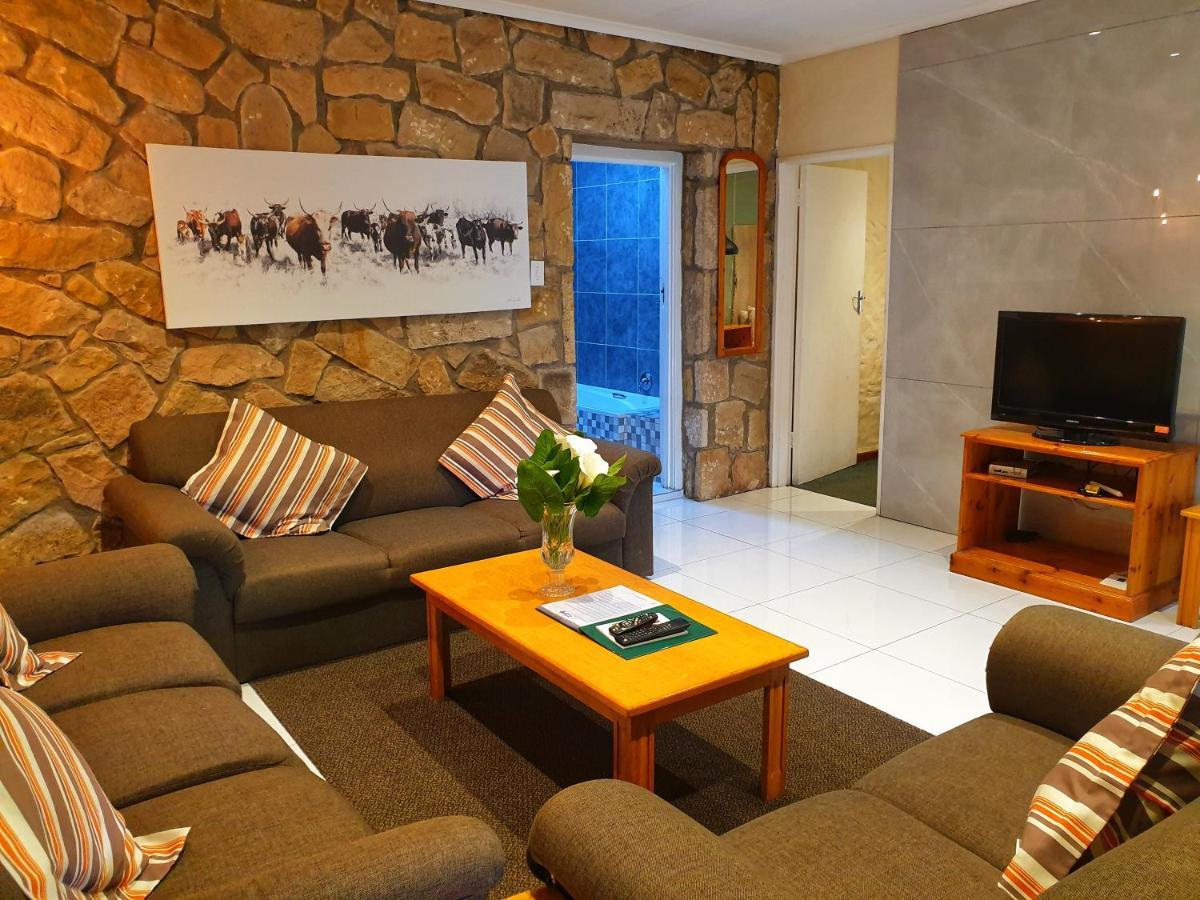 Gooderson Leisure Mountain View Cottages Self Catering And Timeshare Resort Drakensberg Garden Ngoại thất bức ảnh